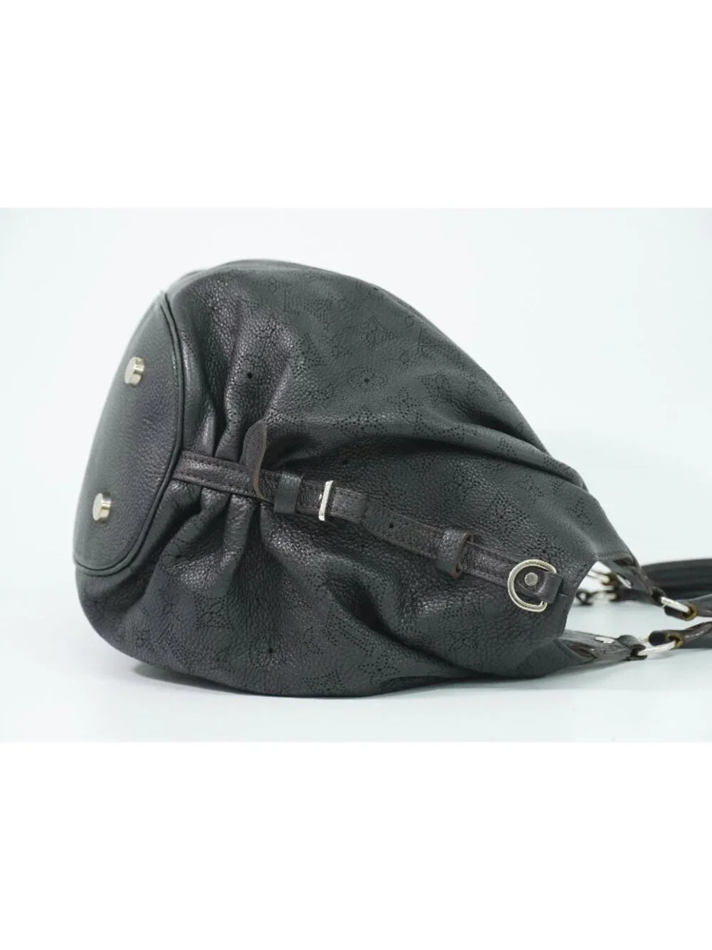 Louis Vuitton LV Mahina Neo L Leather Shoulder Bag Noir Black